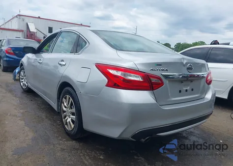 2016 Nissan Altima 2.5/2.5 S/2.5 Sl/2.5 Sr/2.5 Sv из США, поврежденный, VIN 1N4AL3AP1GC251486